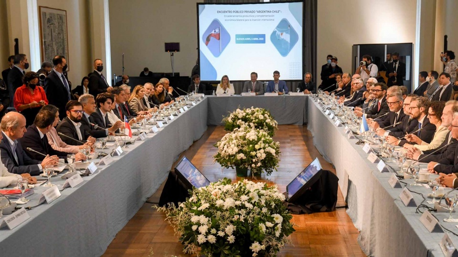 ENCUENTRO PÚBLICO PRIVADO “ARGENTINA-CHILE”: ENCADENAMIENTOS PRODUCTIVOS Y COMPLEMENTACIÓN ECONÓMICA BILATERAL PARA LA INSERCIÓN INTERNACIONAL